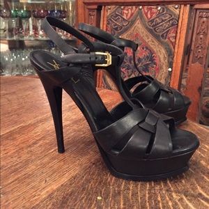 PRICE DROPP!!!!!!  black platform YSL heels